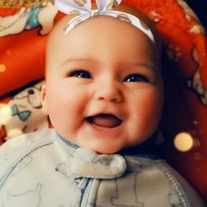 Meet your Posher, Lena